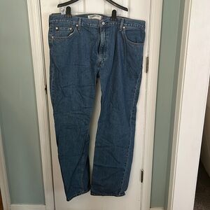 Blue long Levi jeans